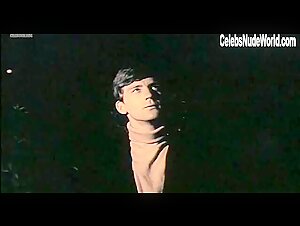 Marie Liljedahl in Nagon att alska (1968) 4