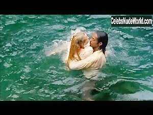 Marie Piot Wet , Interracial in Les mariees de l'isle Bourbon (2007) 8