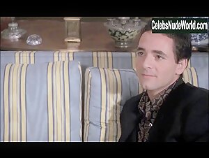 Marie Trintignant in Betty (1992) 7