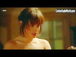 Marie Trintignant Nipple , Couple in Nuit d'ete en ville (1990) 15