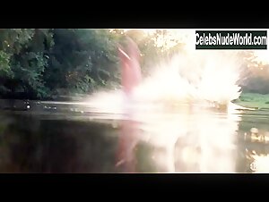 Marie-Josee Croze in Ne le dis a personne (2006) 7