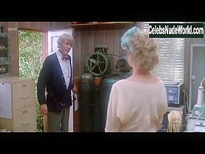 Mariel Hemingway Sexy Dress  ,Vintage in Creator (1985)