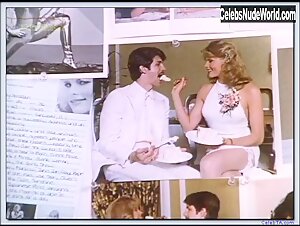 Mariel Hemingway Blonde , Butt scene in Star 80 (1983) 17