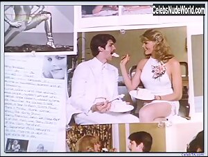 Mariel Hemingway Blonde , Butt scene in Star 80 (1983) 20