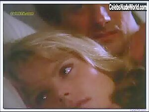 Mariel Hemsingway Blonde , boobs scene in Star 80 (1983) 10