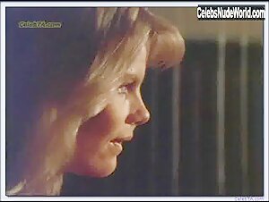 Mariel Hemingway Lingerie , Blonde in Star 80 (1983) 6