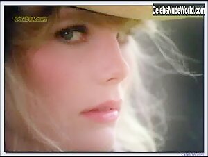 Mariel Hemingway Stocking , Blonde in Star 80 (1983) 2