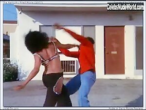 Marilyn Joi in Kentucky Fried Movie (1977) 2