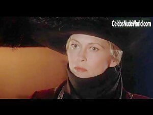 Marina Sirtis in Wicked Lady (1983) 3