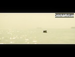 Marta Milans Bikini , Beach in El embarcadero (series) (2019) 9