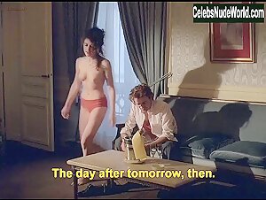 Maruschka Detmers Nipple , Vintage in Prenom Carmen (1983) 14