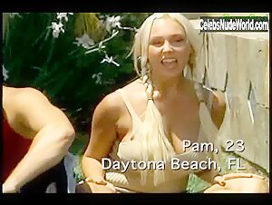 Mary Carey Cleavage , Blonde in 7 Lives Xposed (series) (2001) 6