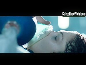 Mary Elizabeth Mastrantonio in Abyss (1989) 18
