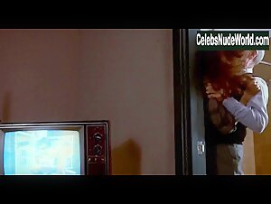 Mary Elizabeth Mastrantonio in Color of Money (1986) 15
