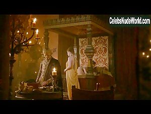 Masie Dee Costume , boobs in Game of Thrones (series) (2011) 18