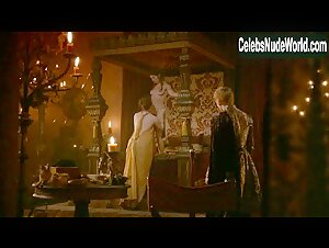 Masie Dee Costume , boobs in Game of Thrones (series) (2011) 2
