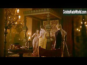 Masie Dee Costume , boobs in Game of Thrones (series) (2011) 7