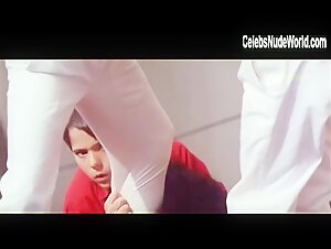 Mathilda May in La teta y la luna (1994) 1