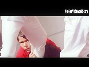 Mathilda May in La teta y la luna (1994) 2