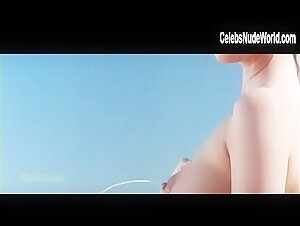 Mathilda May Breast , Nipple in La teta y la luna (1994) 16