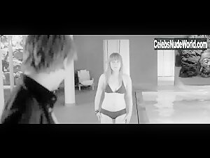Mathilde Bisson in Left Foot Right Foot (2013) 3
