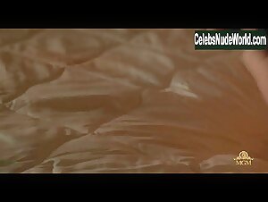 Madchen Amick Hot , Couple scene in Dream Lover (1993) 4