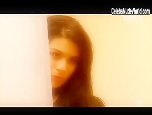 Megane Lesbian , boobs in Fantasmes (series) (2007) 8