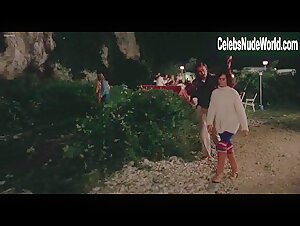 Monica Zanchi Kissing , Vintage in Autostop rosso sangue (1977) 13