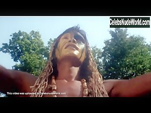 Monica Zanchi Outdoor , Vintage in Emanuelle e gli ultimi cannibali (1977) 12