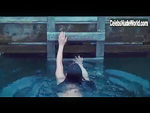 Megan Fox Outdoor , Wet scene in Jennifer's Body (2009) 10