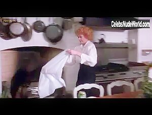 Melanie Griffith in Working Girl (1988) 11