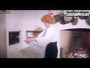 Melanie Griffith in Working Girl (1988) 16