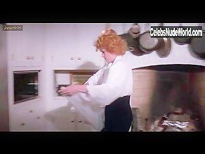 Melanie Griffith in Working Girl (1988) 17