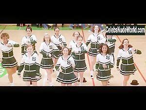 Mena Suvari Flasing , boobs in American Beauty (1999) 5