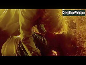 Merritt Patterson Hot , Couple scene in Wolves (2014) 6