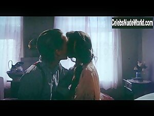 Mia Sara in Apprentice to Murder (1988) 6