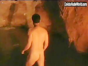 Mia Sara Outdoor , Kissing in Black Day Blue Night (1995) 4