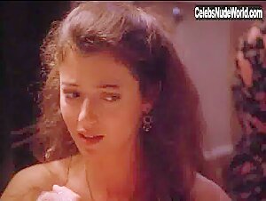 Mia Sara bathtub, hot scene in Maddening (2011) 12