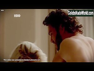 Michelle Batista Couple , Nipple in O Negocio (series) (2013) 20