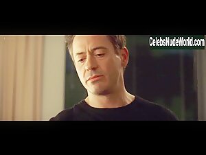 Michelle Monaghan Couple , Blonde in Kiss Kiss Bang Bang (2005) 9