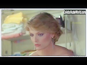 Michelle Pfeiffer in Into the Night (1985)
