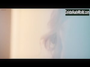 Mindy Robinson in VHS 2 (2013) 13