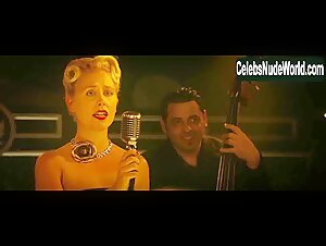Mini Anden nude, on top scene in Mechanic (2011) 1