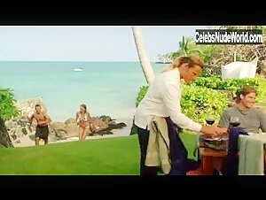 Mircea Monroe in Into the Blue 2: The Reef (2009) 18