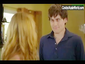 Molinee Green Blonde , Explicit scene in Milf (2010) 13