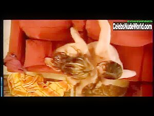 Molinee Green Couple , boobs in 7 Lives Xposed (series) (2001) 1