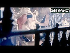 Monet Mazur Butt , Lingerie scene in Stoned (2005) 1