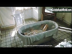 Monica Bellucci in Briganti - Amore e liberta (1993) 6