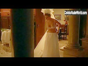 Monica Guerritore in Fotografando Patrizia (1984) 16