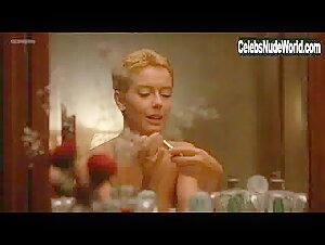 Monica Guerritore in Fotografando Patrizia (1984) 5